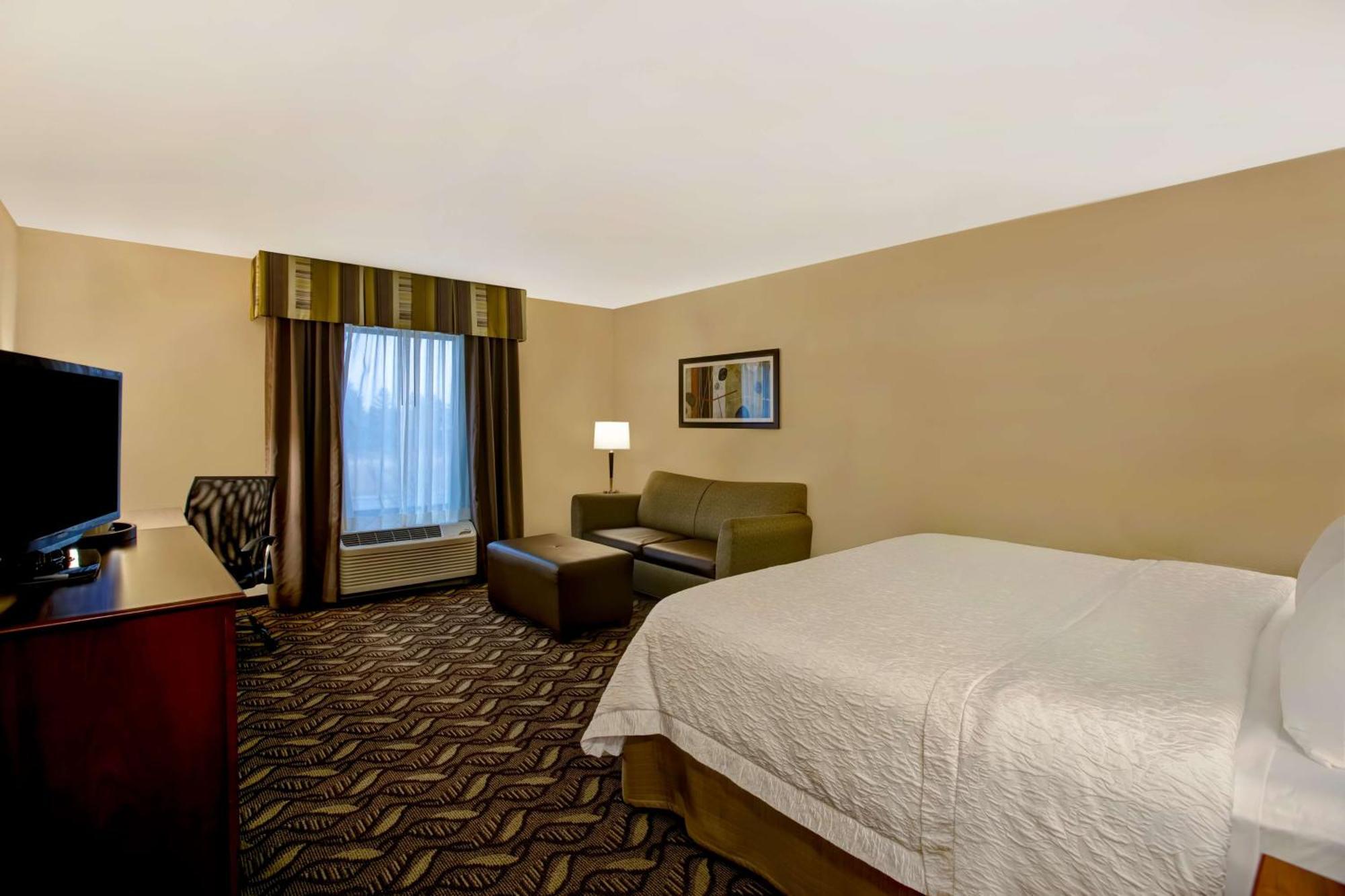 Hampton Inn Dekalb - Near The University Exterior foto