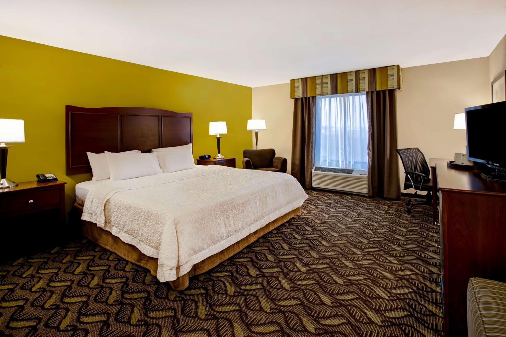 Hampton Inn Dekalb - Near The University Exterior foto